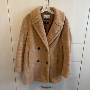 Kensie Faux Fur Double Breasted Teddy Coat Wm Sz S